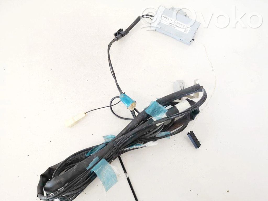 Toyota Avensis T270 Unitate control antenă 