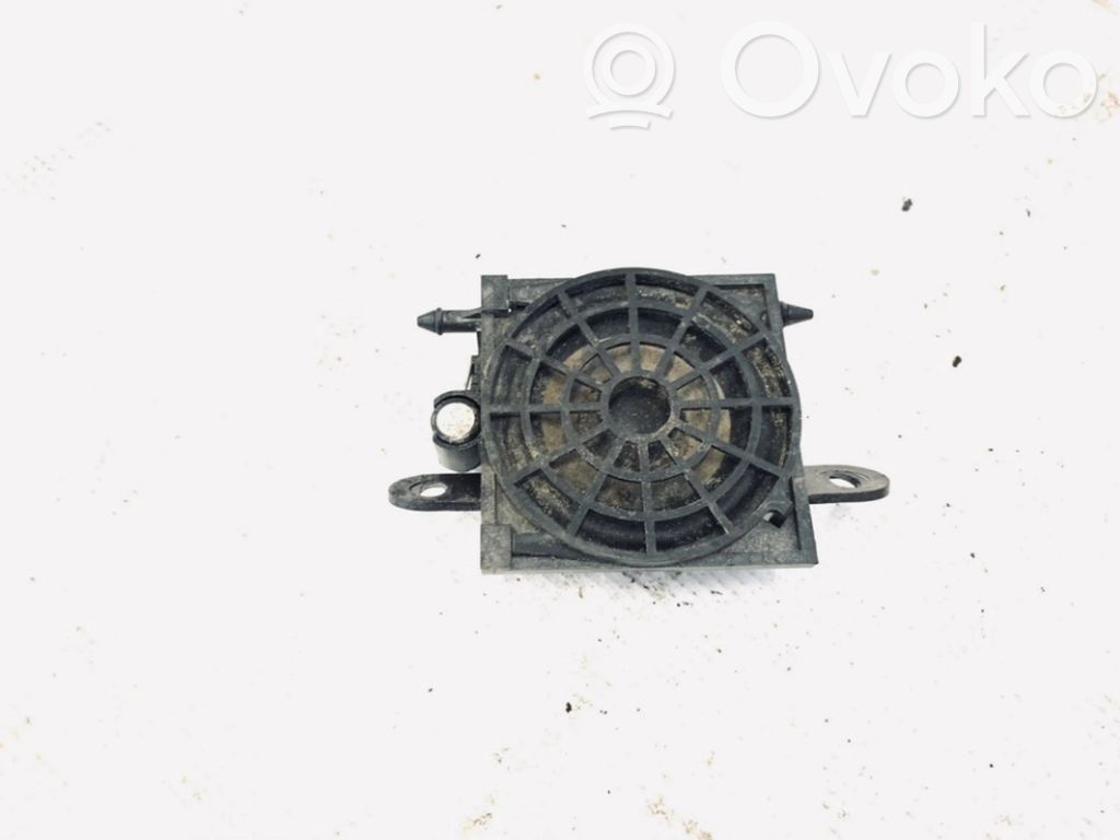 Audi A4 S4 B7 8E 8H Etuoven kaiutin 