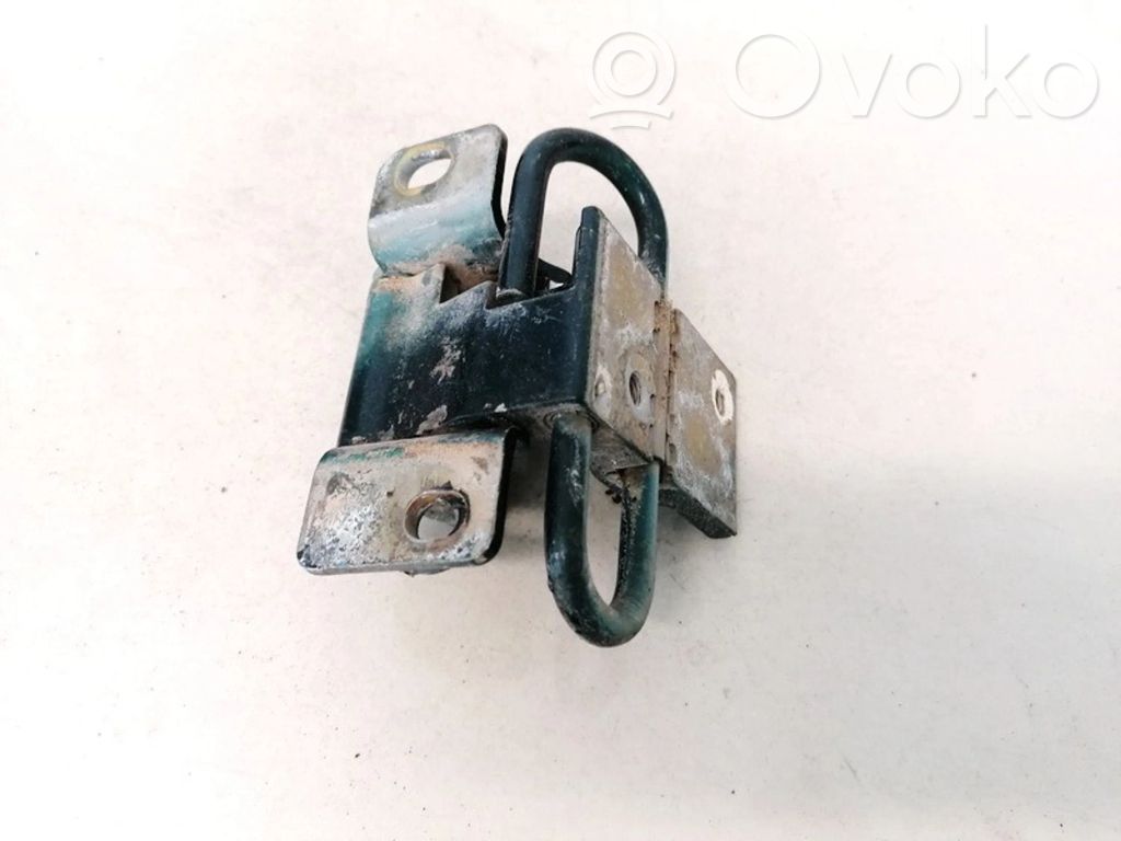 Audi A4 S4 B5 8D Balama inferioară ușă spate 