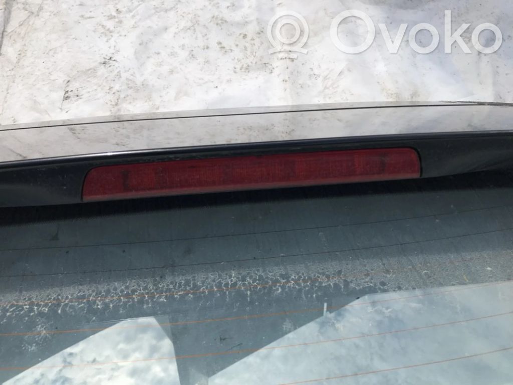 Nissan Qashqai Troisième feu stop