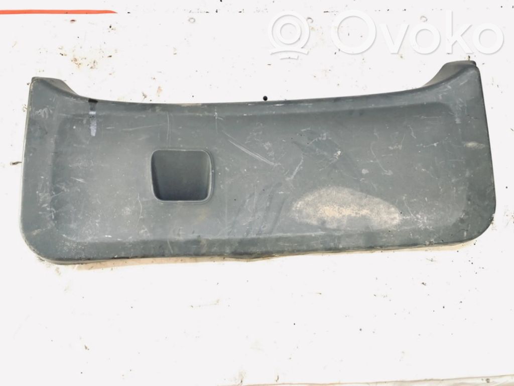 Mitsubishi Colt Inne elementy wykończenia bagażnika 