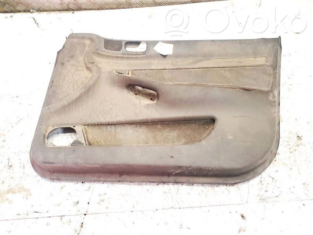Audi A4 S4 B5 8D Etuoven verhoilu