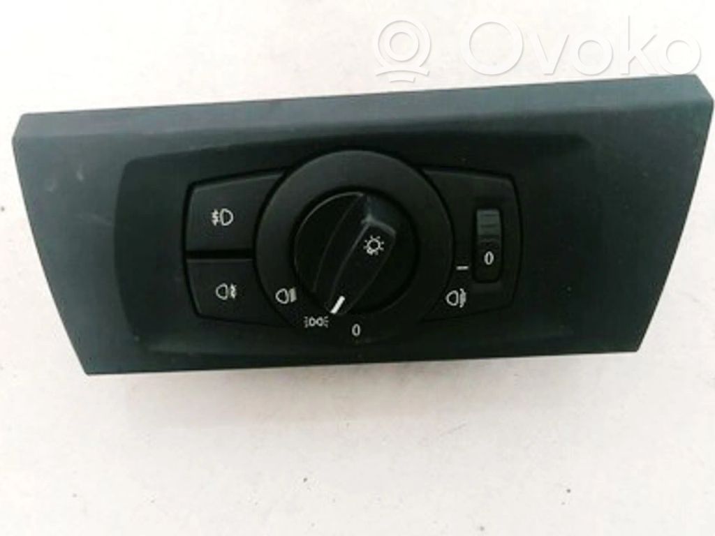 Valokatkaisija   693279402,33600102,140426,33600102,693279402