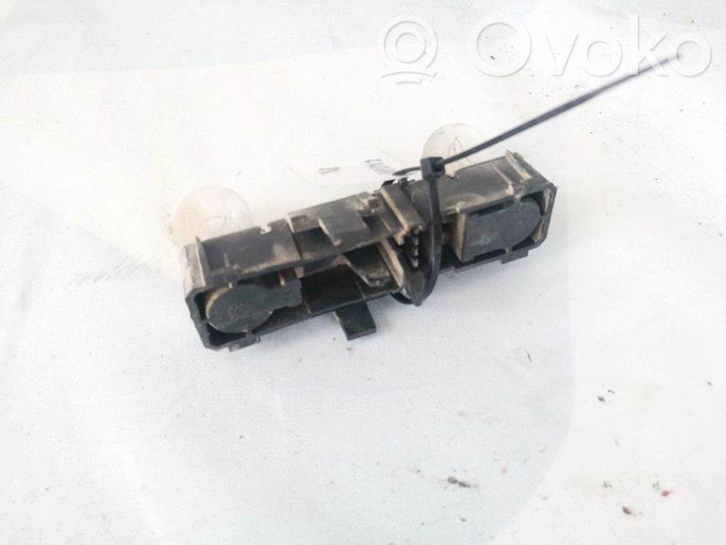 Renault Laguna I Porte ampoule de feu arrière