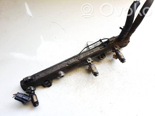 Volkswagen Golf IV Tuyau de conduite principale de carburant