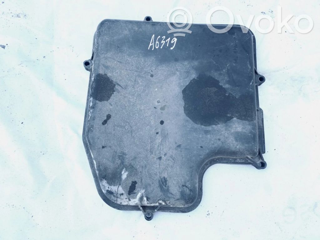 Audi A4 S4 B5 8D Altra parte esteriore 