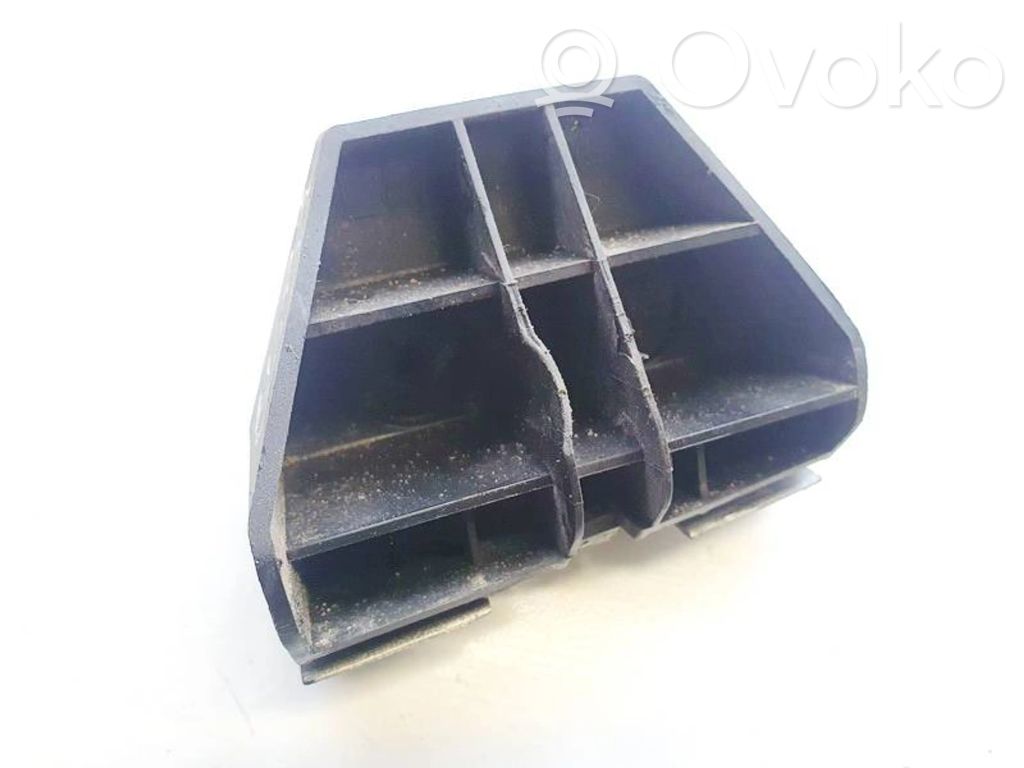 Toyota Avensis T250 Staffa di rinforzo montaggio del paraurti posteriore
