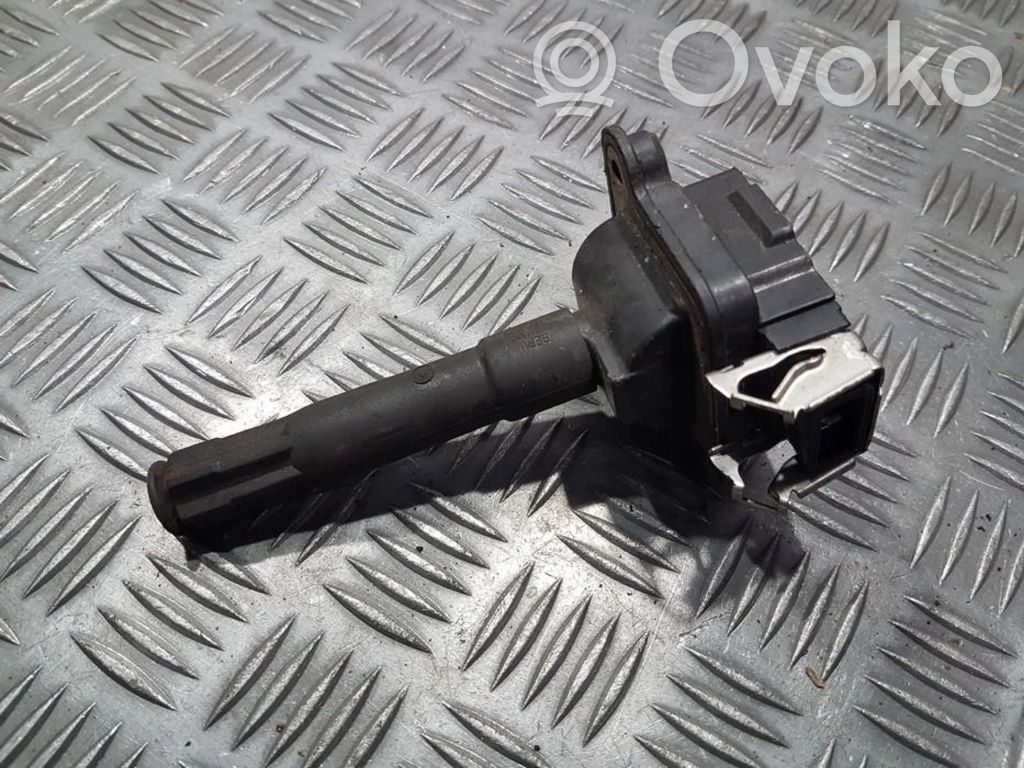 Audi A4 S4 B5 8D Bobina di accensione ad alta tensione