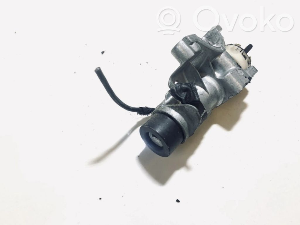 Volkswagen PASSAT B5 Virtalukon kytkin 