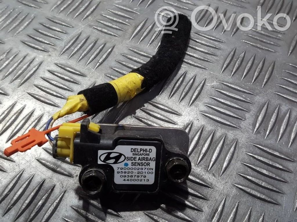 Hyundai Elantra Airbagsensor Crashsensor Drucksensor 
