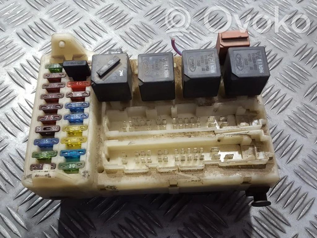 Ford Mondeo MK II Set scatola dei fusibili