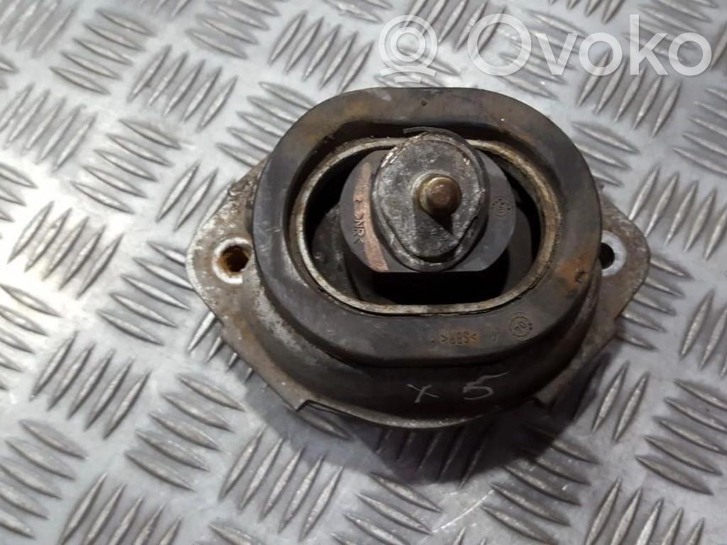 BMW X5 E53 Engine mount bracket 