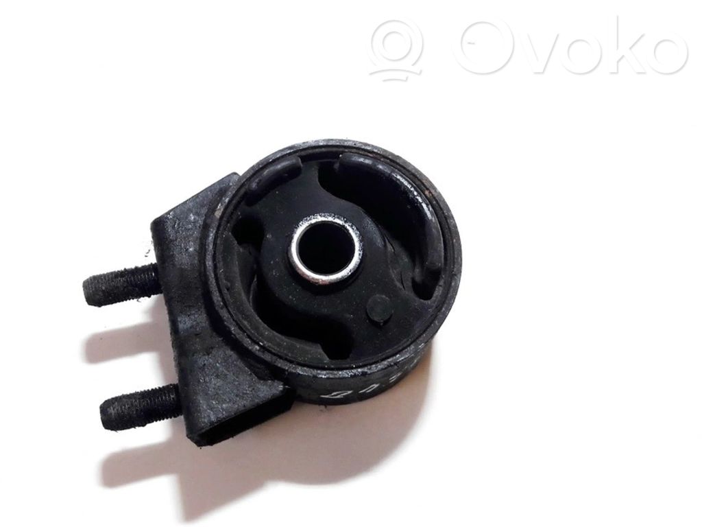 Engine mount bracket