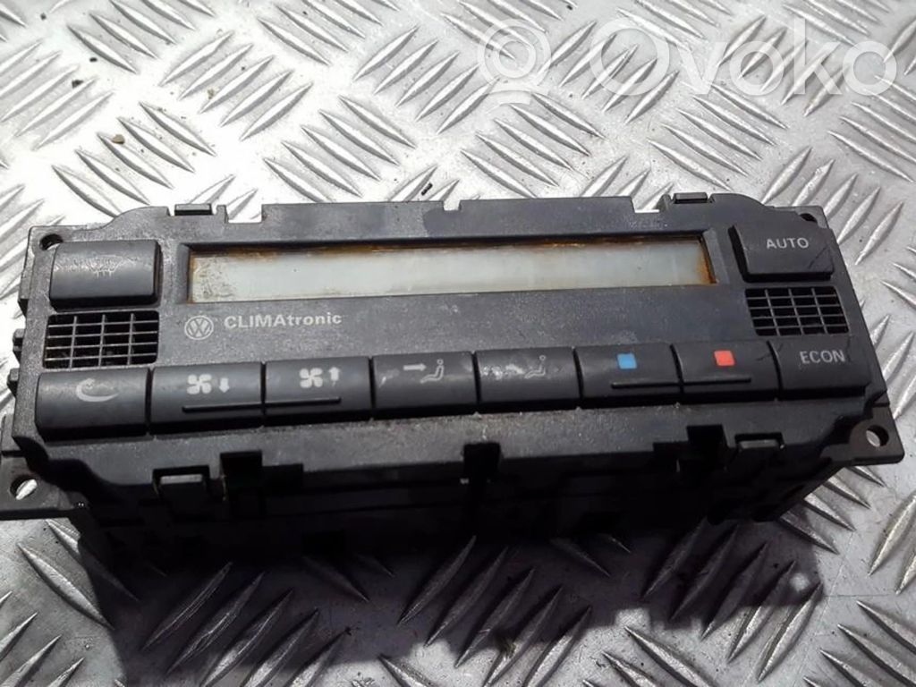 Volkswagen PASSAT B5.5 Centralina del climatizzatore