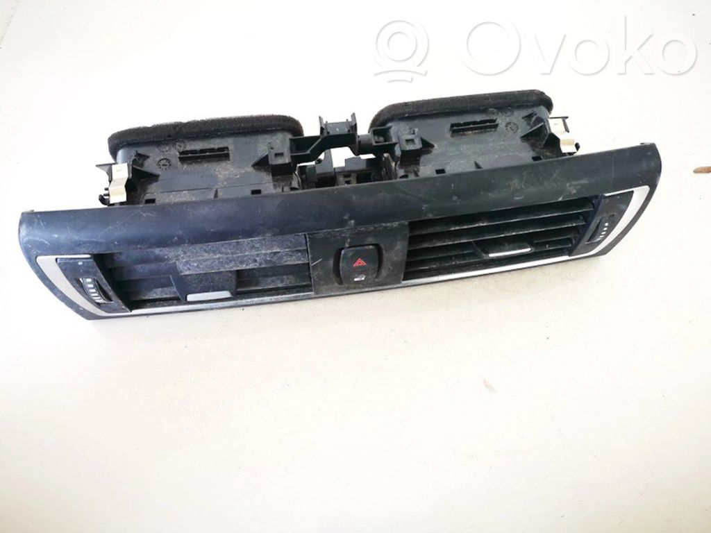 BMW 1 F20 F21 Grilă ventilație centrală 