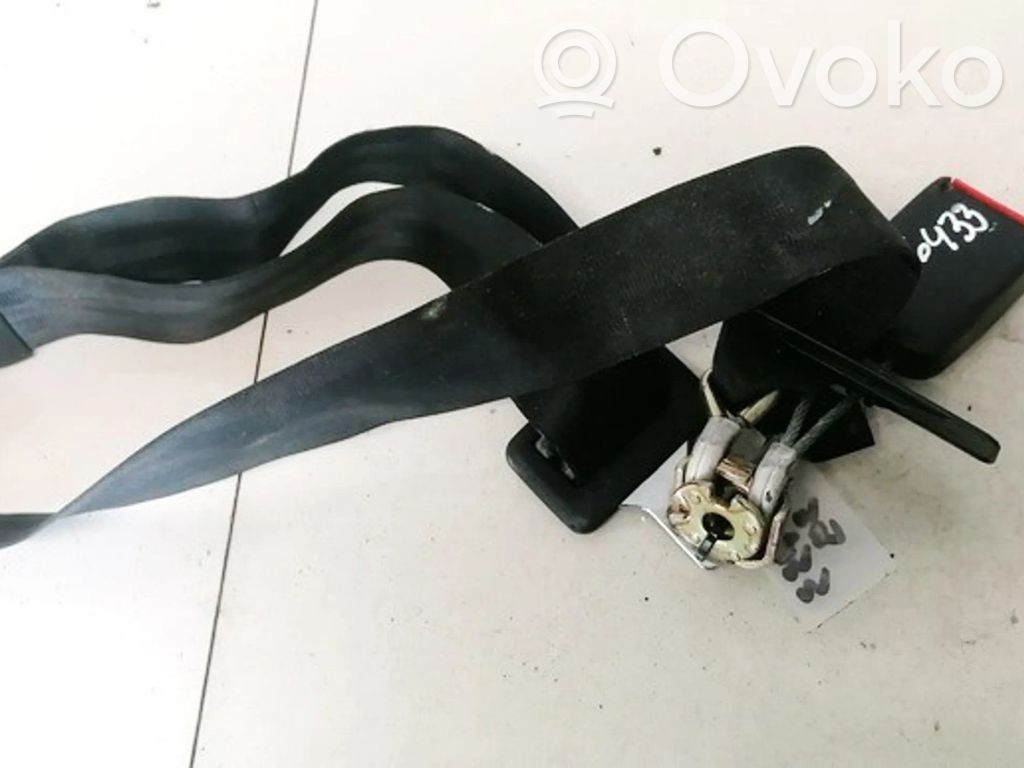 Audi A4 S4 B5 8D Gurtschloss hinten