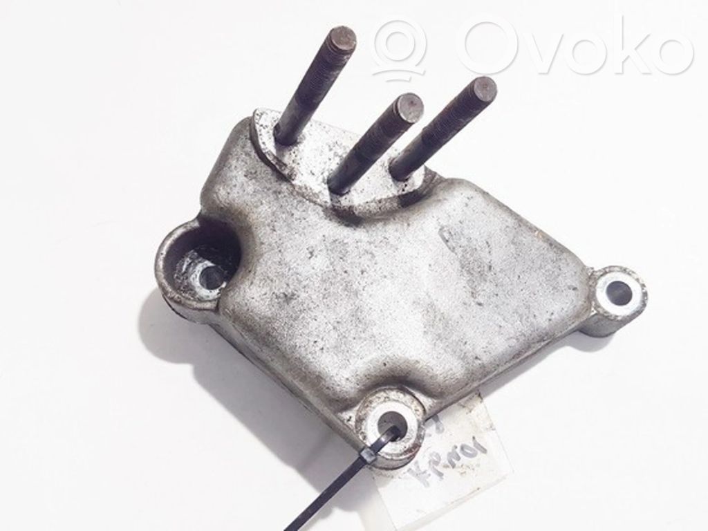 Volvo S40, V40 Suport motor 