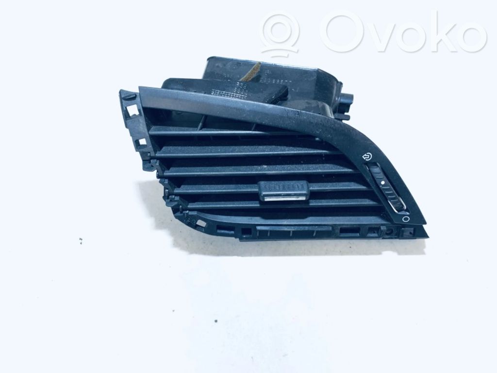Peugeot 207 Griglia di ventilazione centrale cruscotto