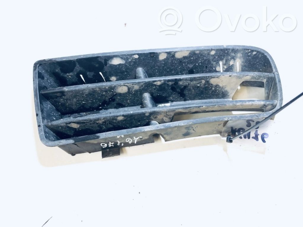 Volkswagen Golf IV Grilă inferioară bară față 