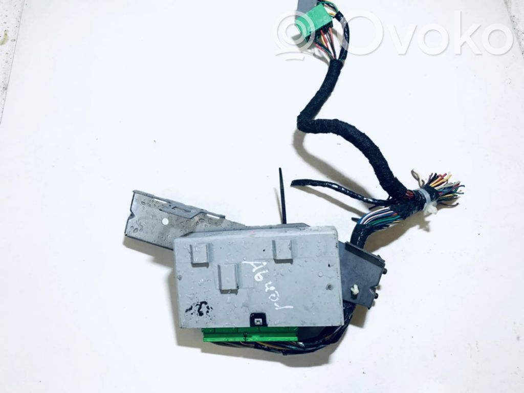 Unidad de control/módulo de alarma   30889926,MB2323008461,30889926,MB2323008461