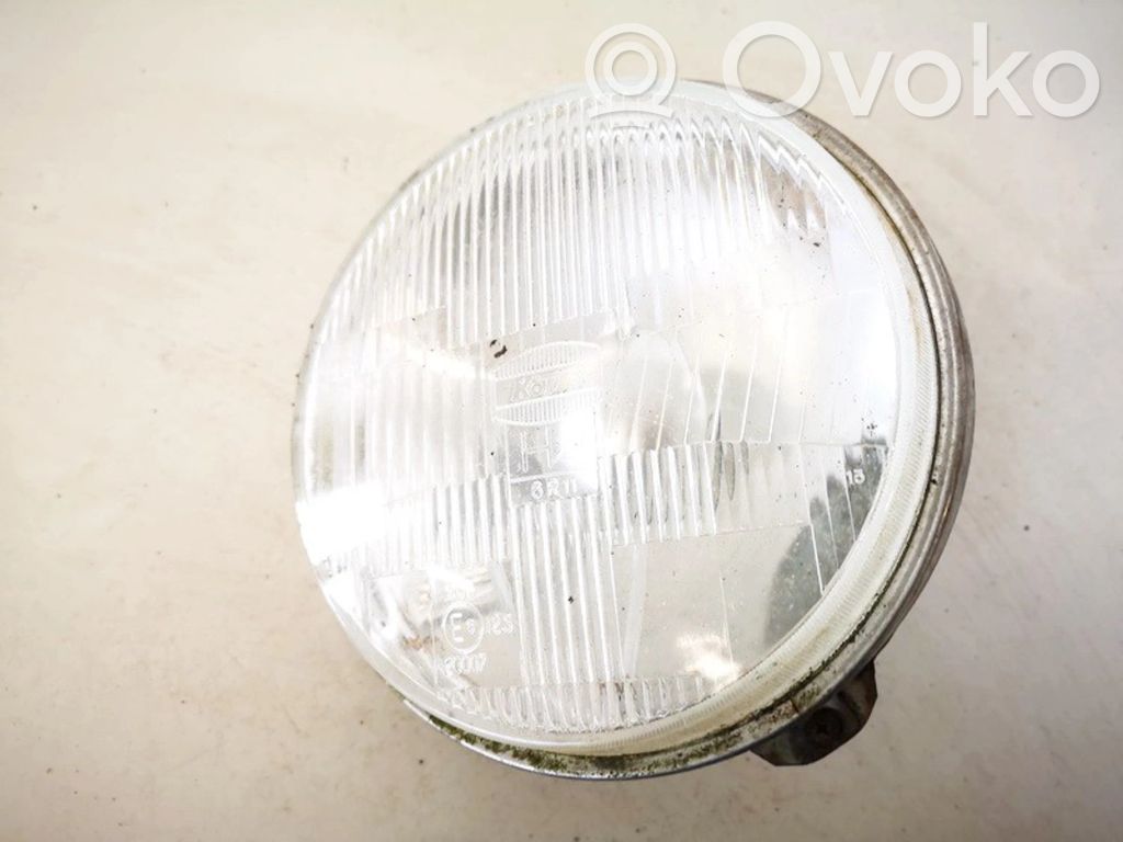 Isuzu Trooper Phare frontale 