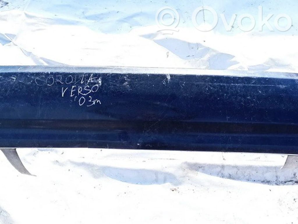 Toyota Corolla Verso E121 Pare-chocs