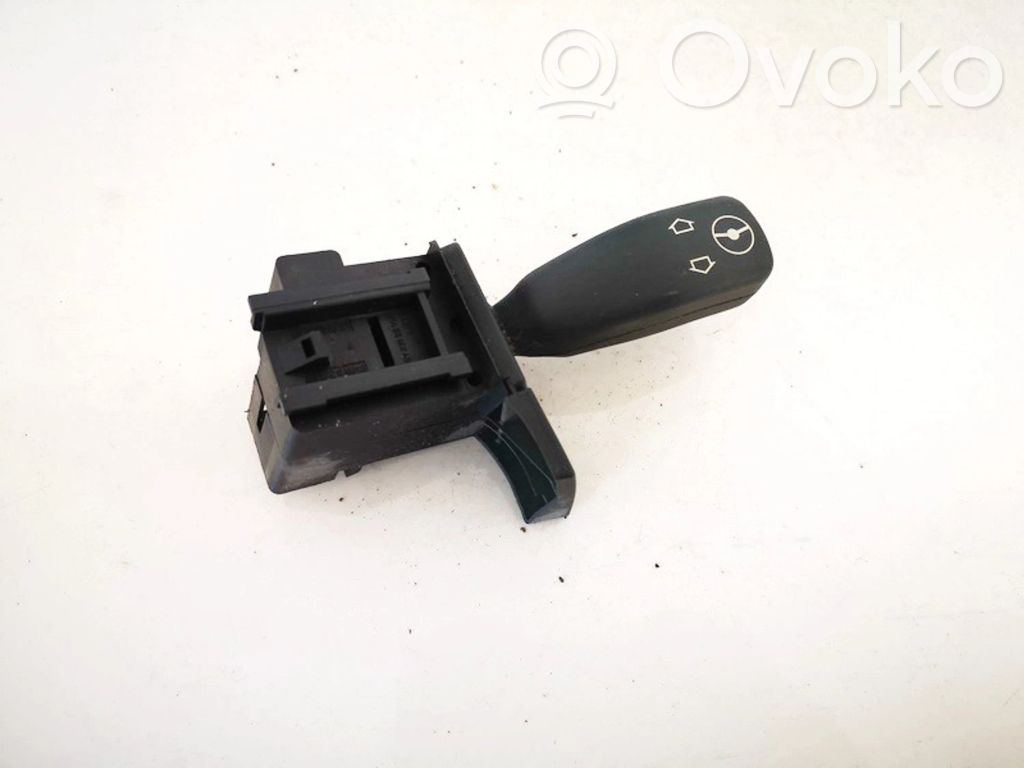 BMW 3 E46 Interruttore di regolazione del volante 