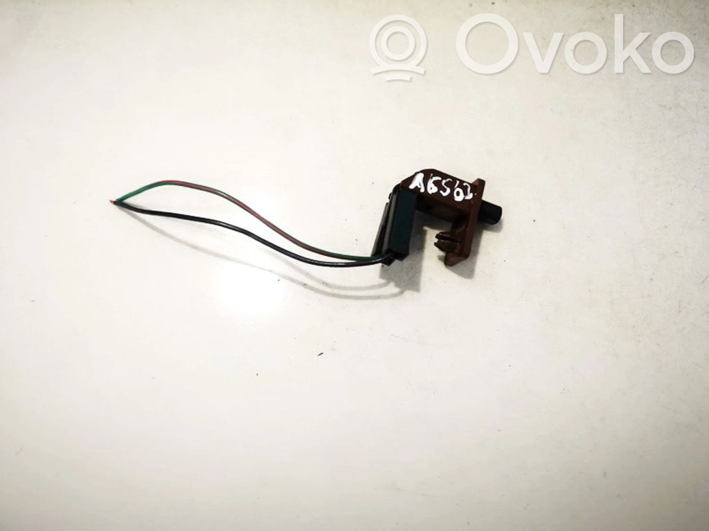 Volvo S40, V40 Etuoven anturi 