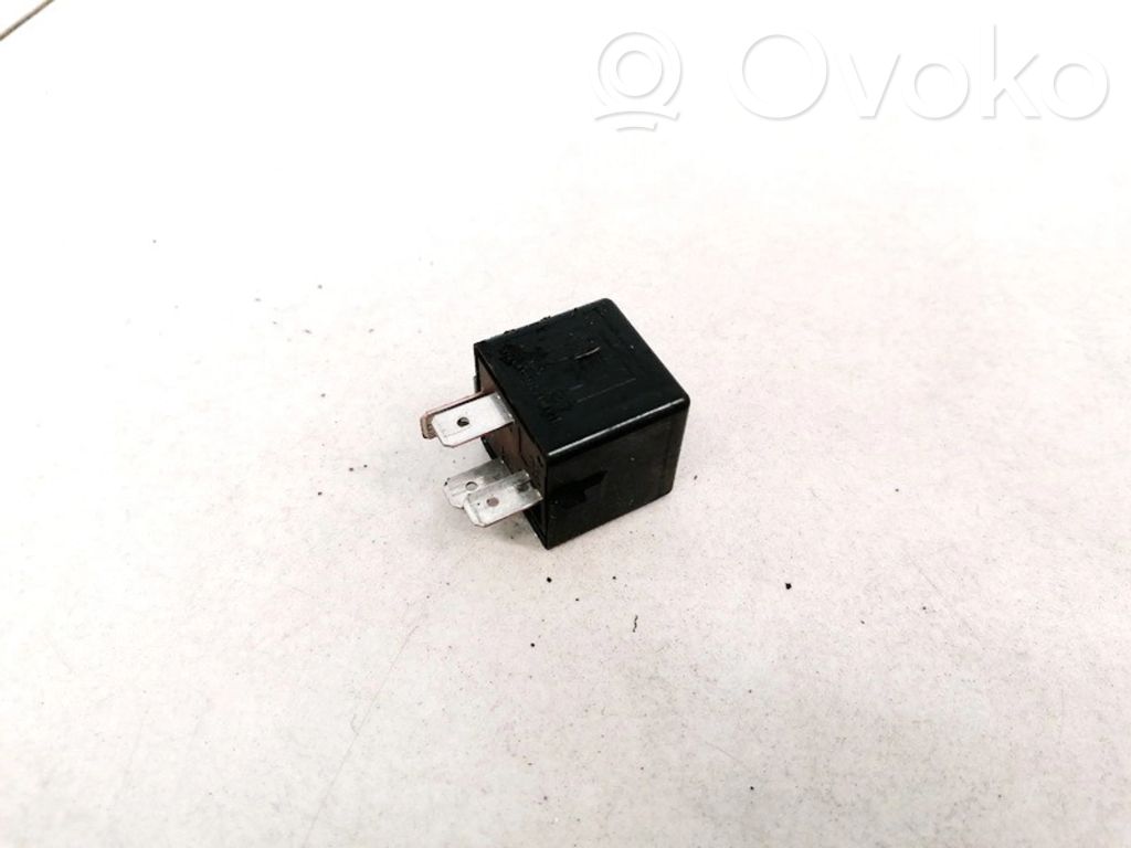 Muu rele   MB953381,V23134B52X240,MB953381,V23134B52X240