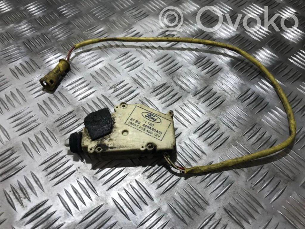 Ford Scorpio Motorino della chiusura centralizzata 