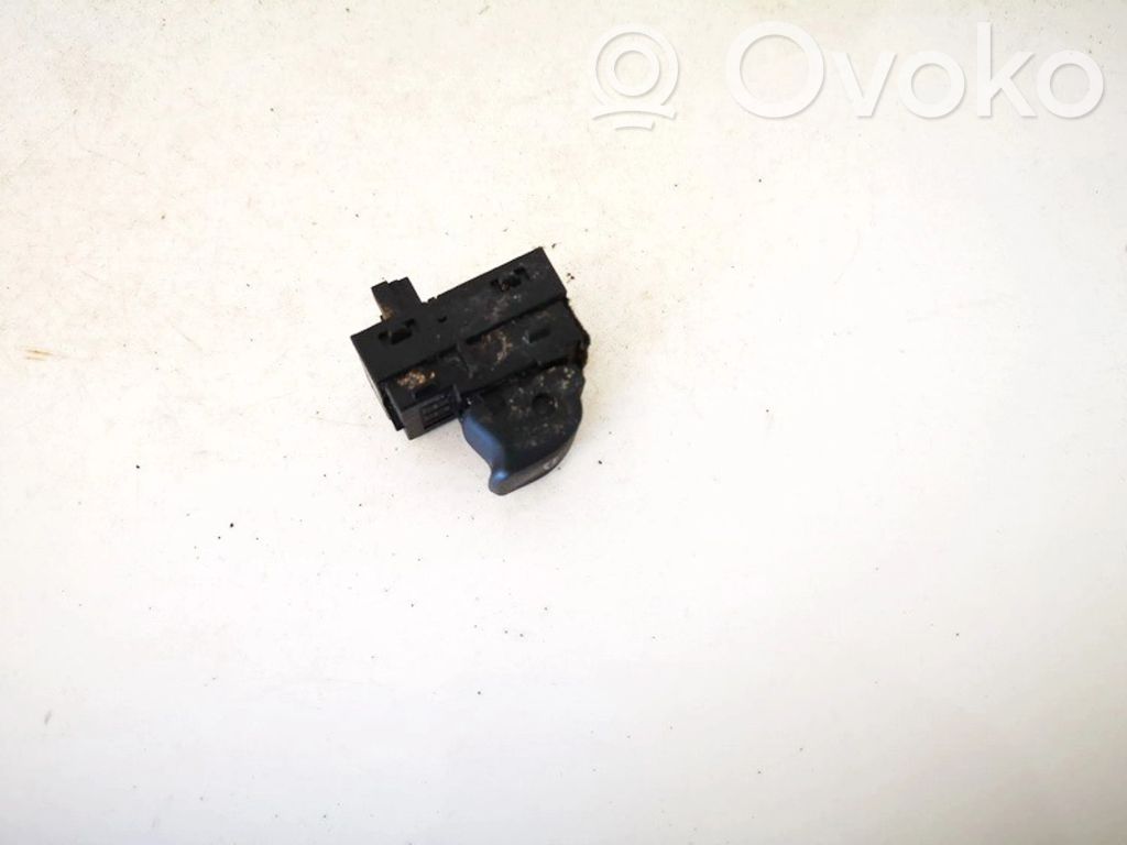 Tailgate opening switch   932702901,932702901,932702901,932702901