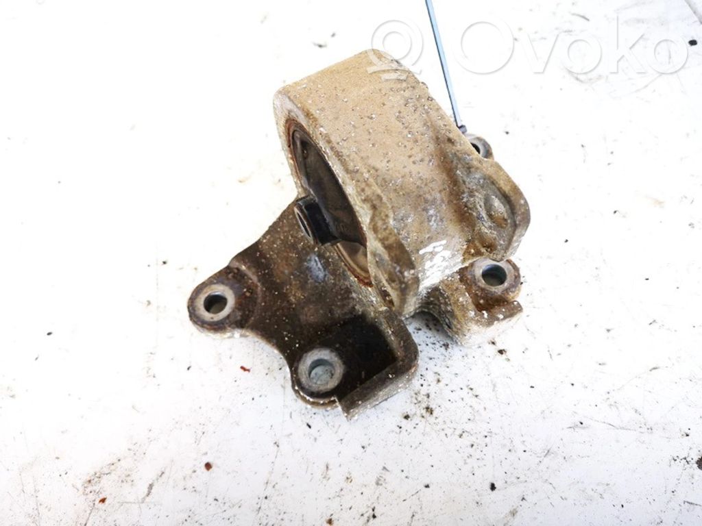 Engine mount bracket   MR333524,MR333524