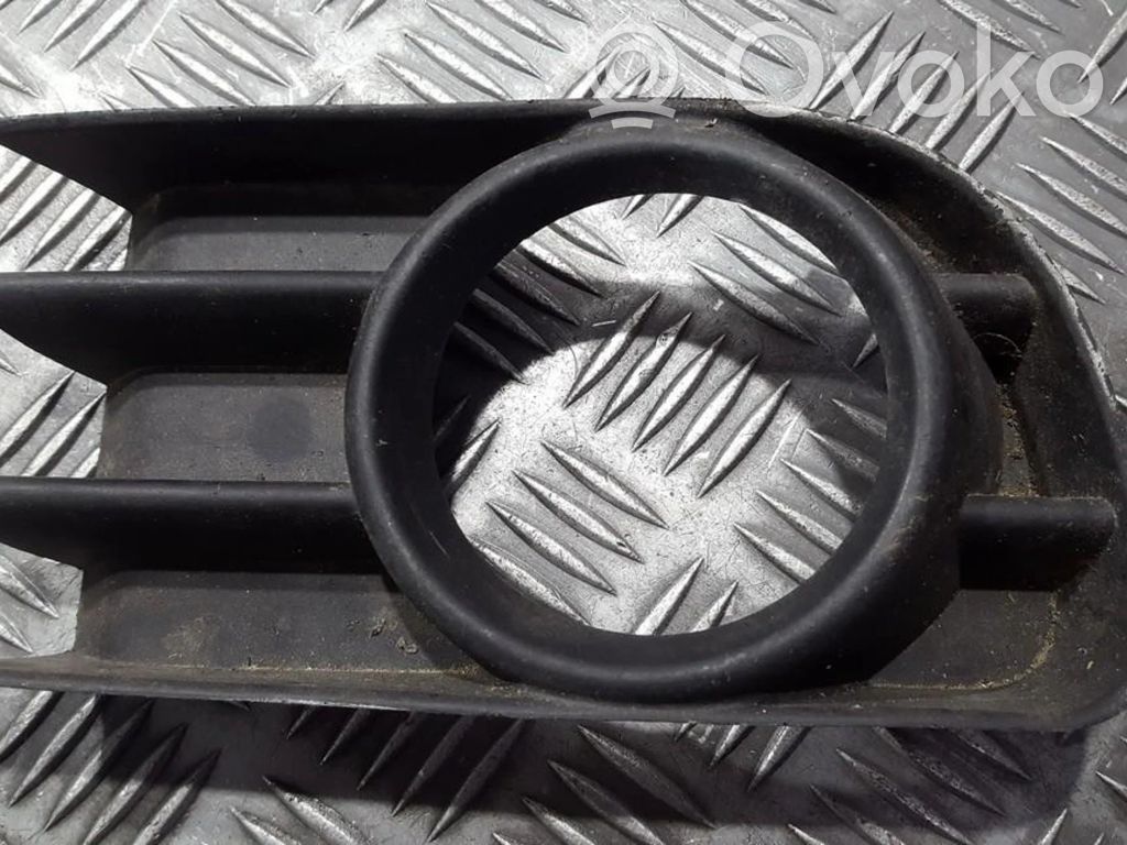 Renault Megane II Front bumper lower grill