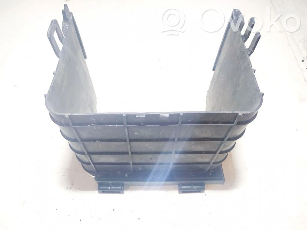 Volkswagen Touran I Vassoio scatola della batteria