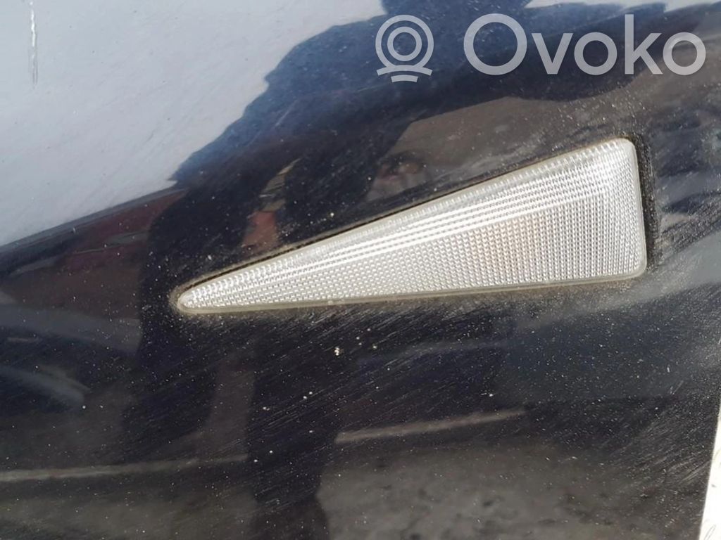 Renault Vel Satis Semnalizator bară față 