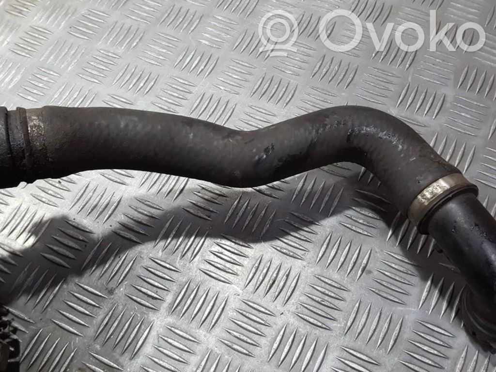 Engine coolant pipe/hose