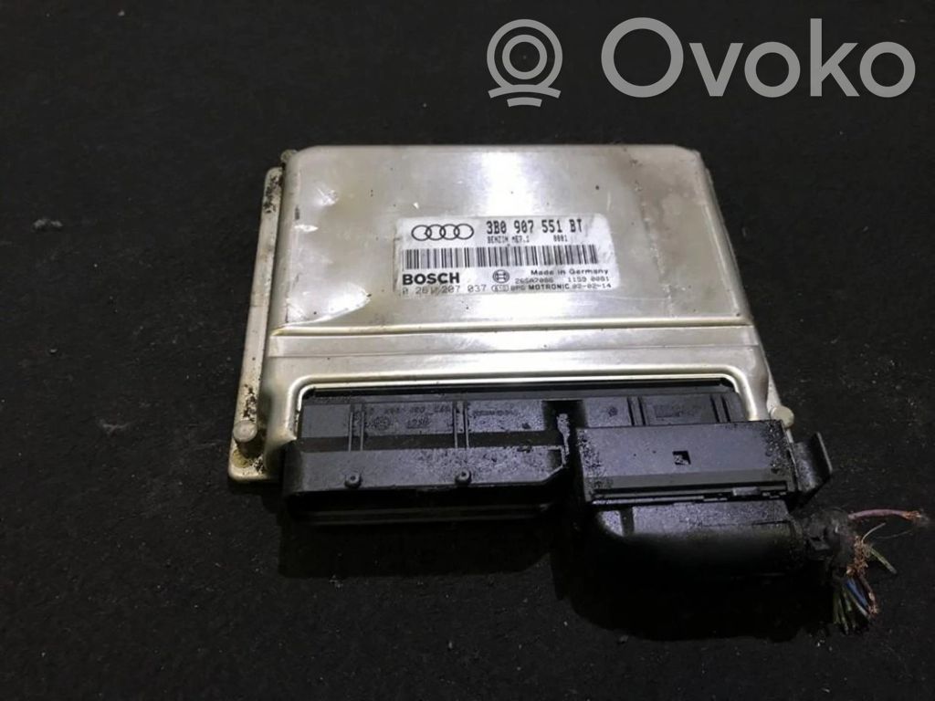 Audi A8 S8 D2 4D Engine control unit/module 