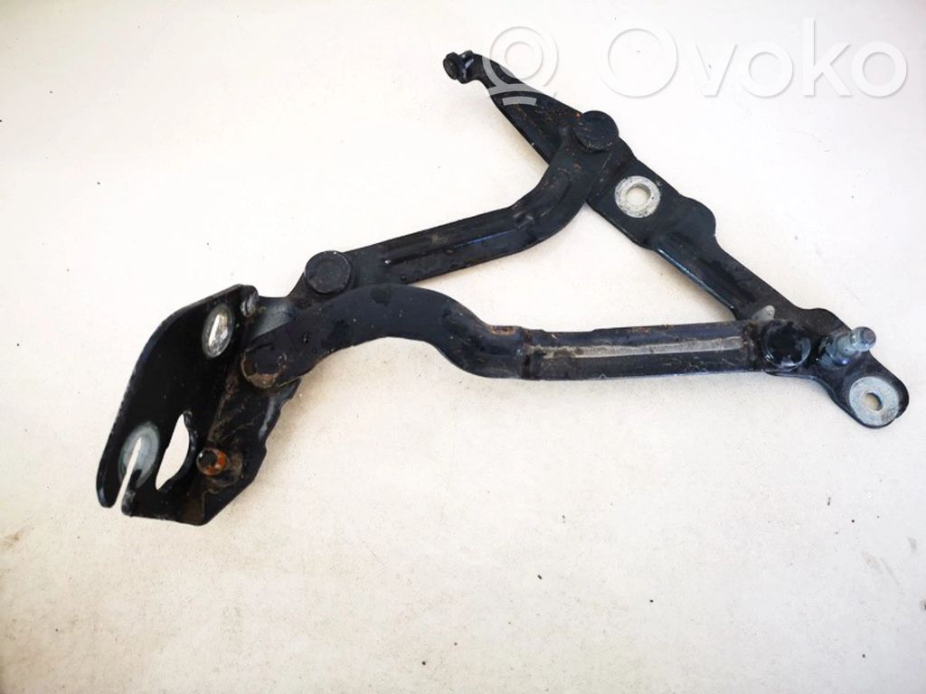 Audi A4 S4 B5 8D Tailgate/trunk/boot hinge 