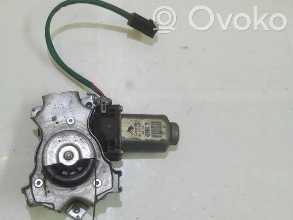 Nissan Almera Tino Motor macara geam ușă față 