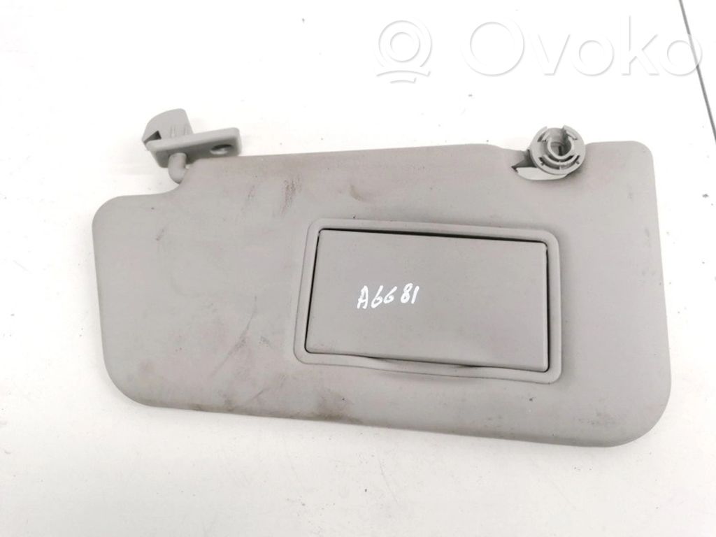 Sun visor
