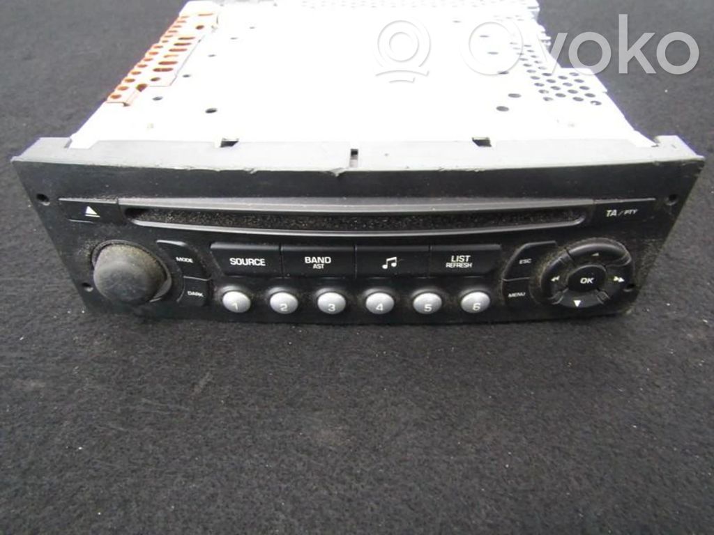 Peugeot 207 Panel / Radioodtwarzacz CD/DVD/GPS 