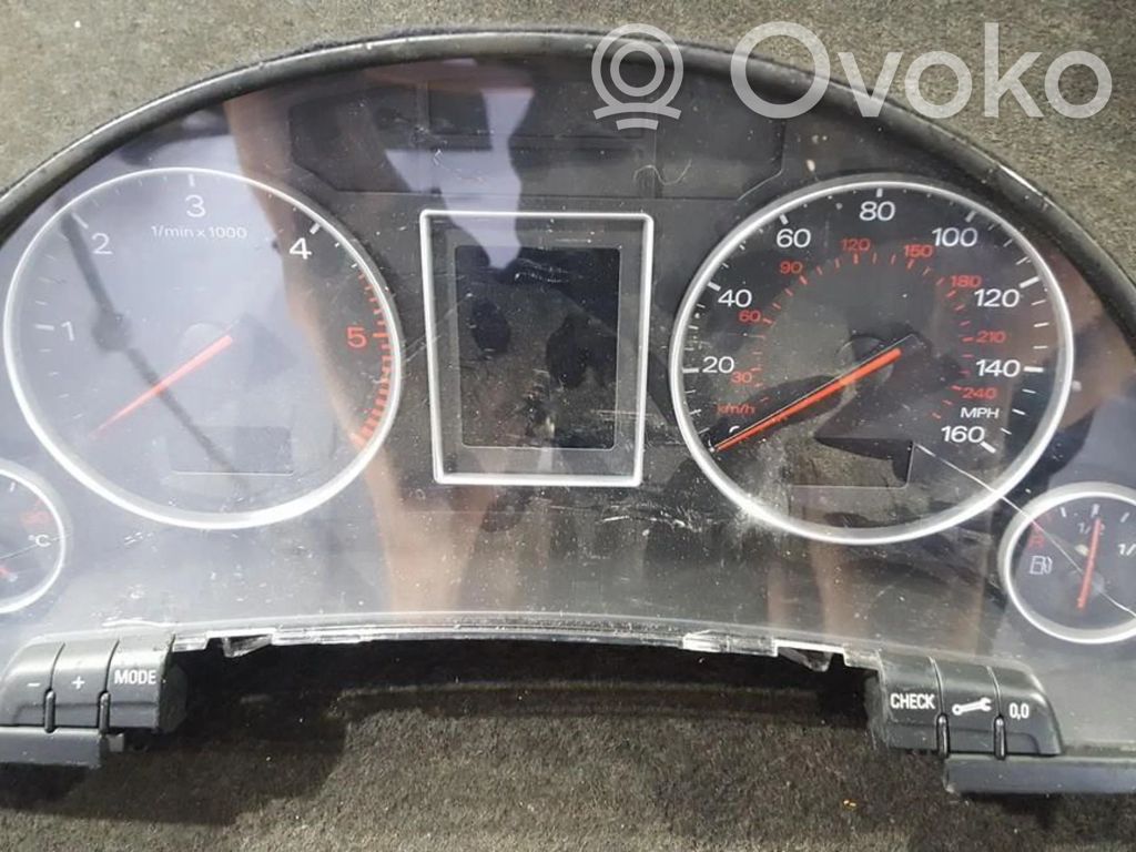 Audi A4 S4 B6 8E 8H Vitezometru (grup de instrumente) 