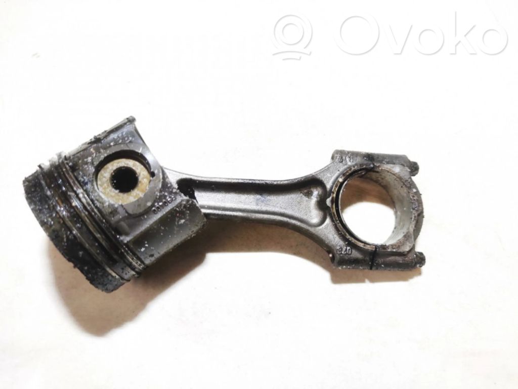 Opel Astra G Piston with connecting rod 