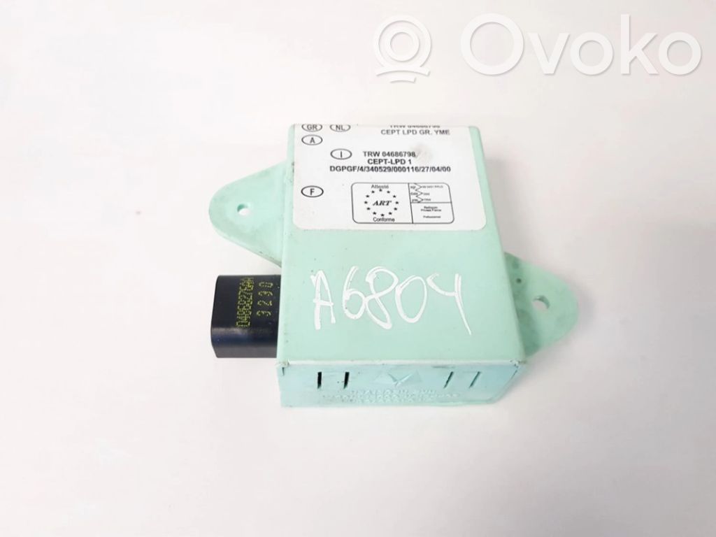 Immobilizer control unit/module   04686798,04686798AA,04686798,04686798AA