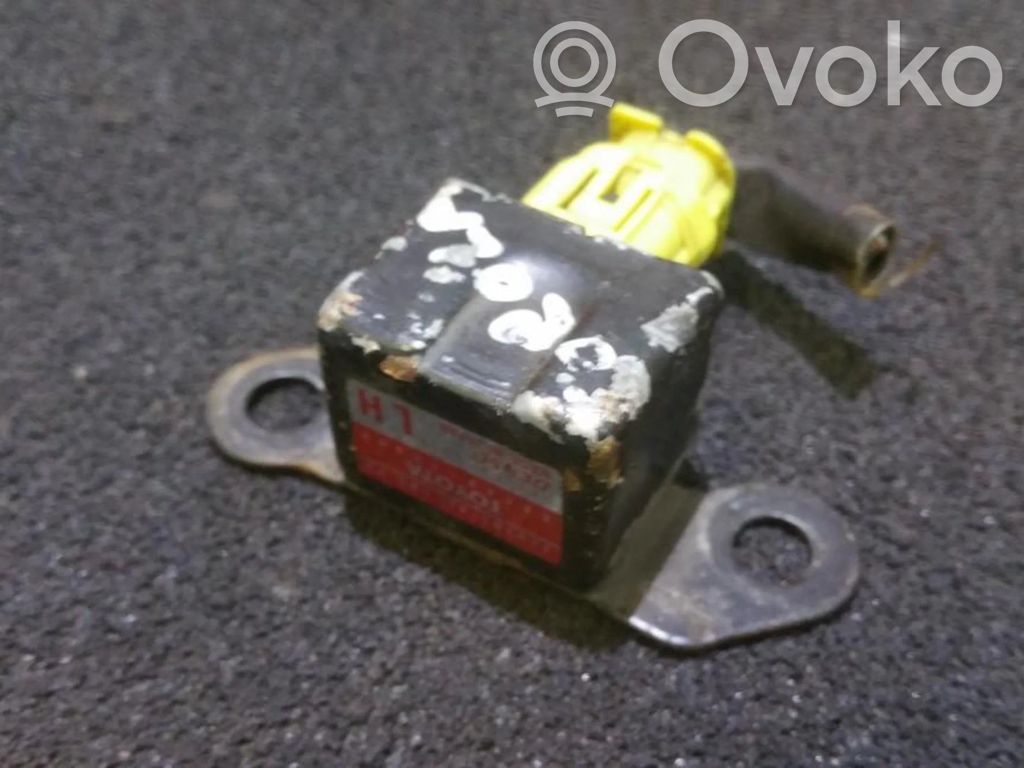 Toyota Corolla E110 Airbagsensor Crashsensor Drucksensor 