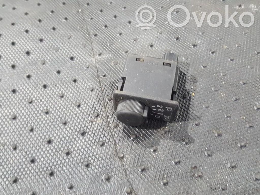 Nissan Primera Headlight level height control switch 