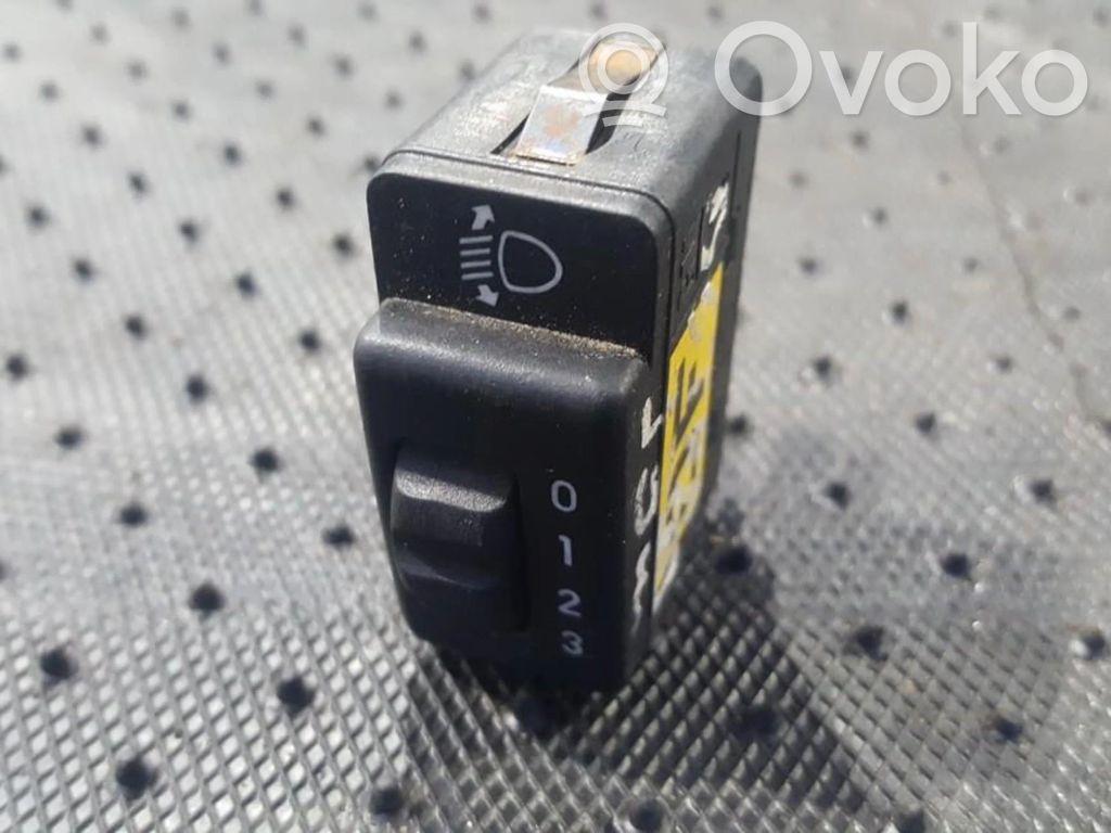 Headlight level height control switch   90270514,90346276,90270514,90320611,90320617,90320618,90320619,90346276