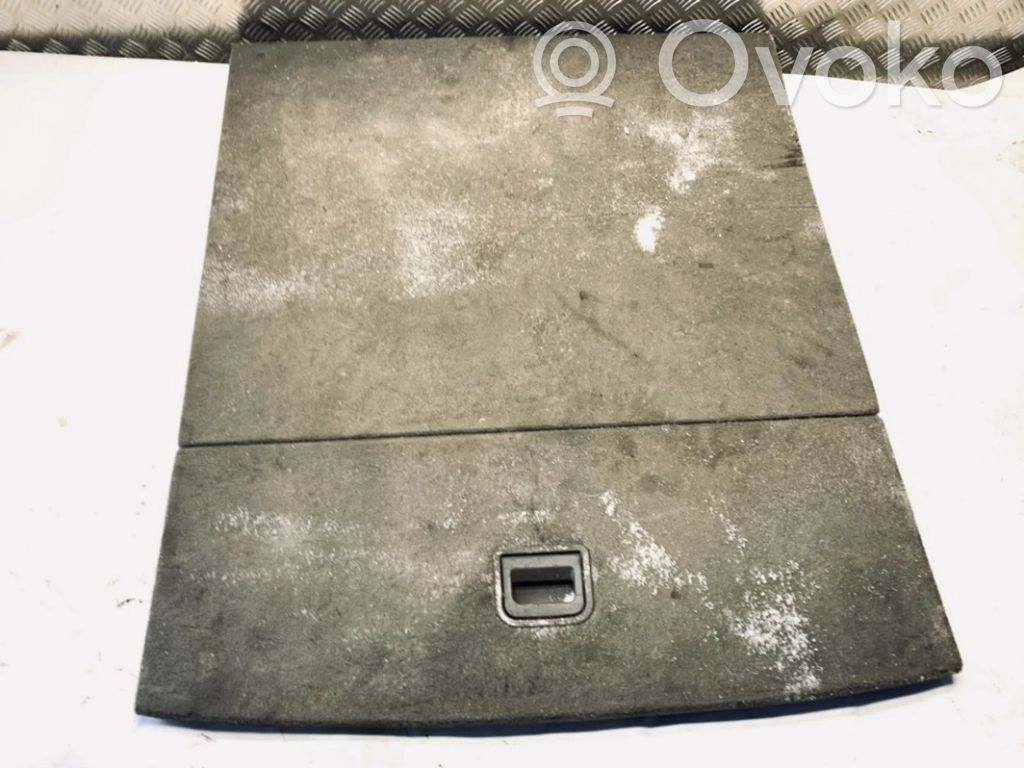 Audi A4 S4 B7 8E 8H Mochetă portbagaj 