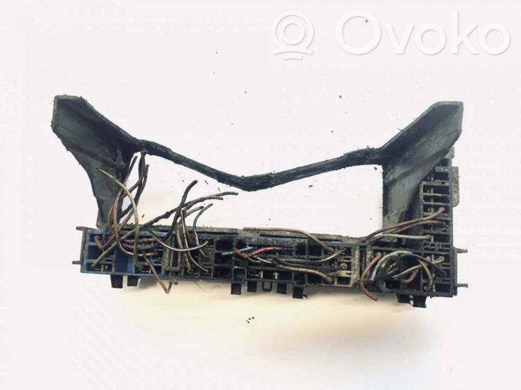 Opel Vectra B Bouton de dégivrage pare-brise