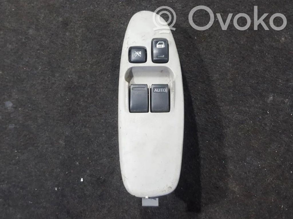 Nissan Almera N16 Interruttore di controllo dell’alzacristalli elettrico
